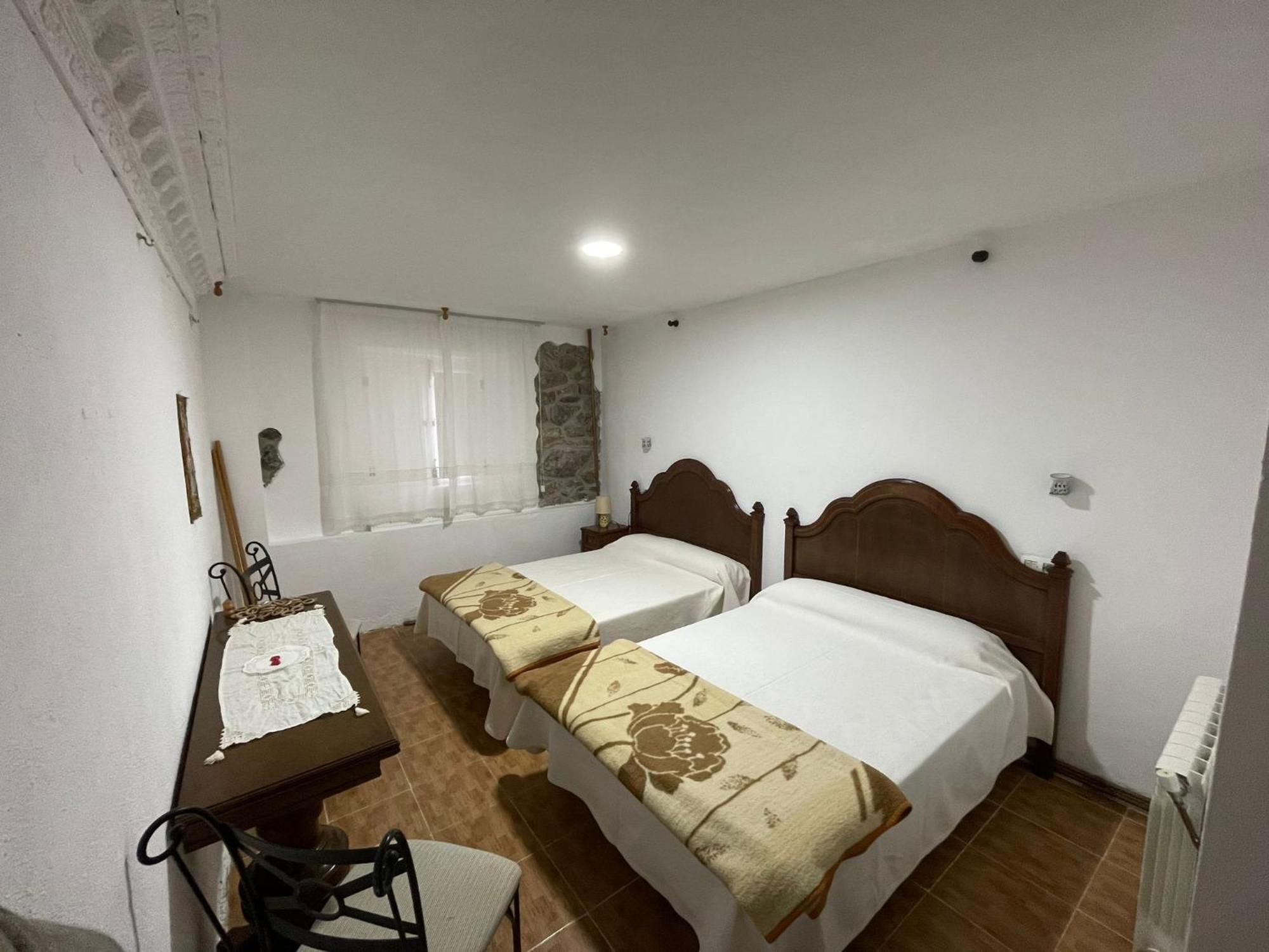 Hotel El Nuevo Semellon Aceptamos Mascotas Tineo Esterno foto
